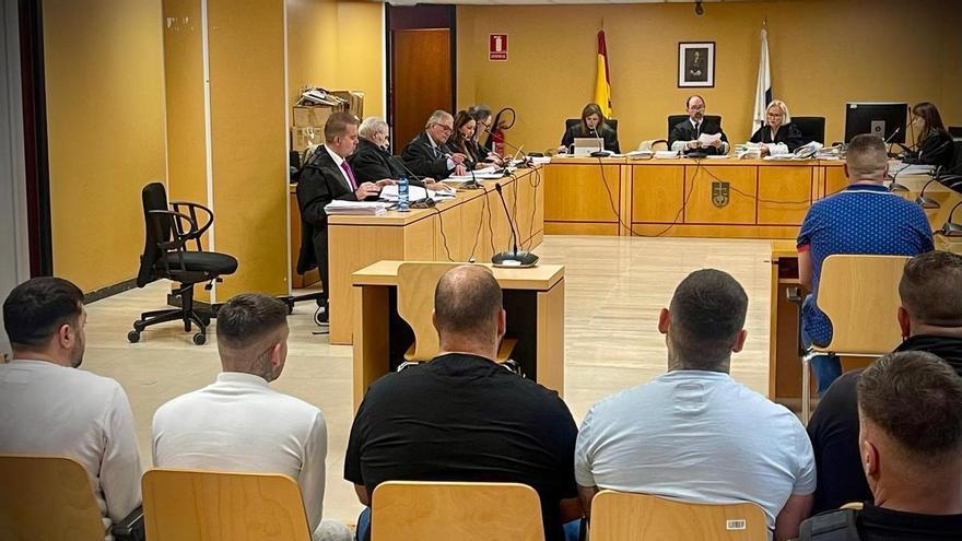 La fiscal pide duplicar la pena a dos investigados por robar en 21 casas en Tenerife