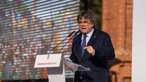 Carles Puigdemont en un acto en Barcelona el día de la investidura de Salvador Illa