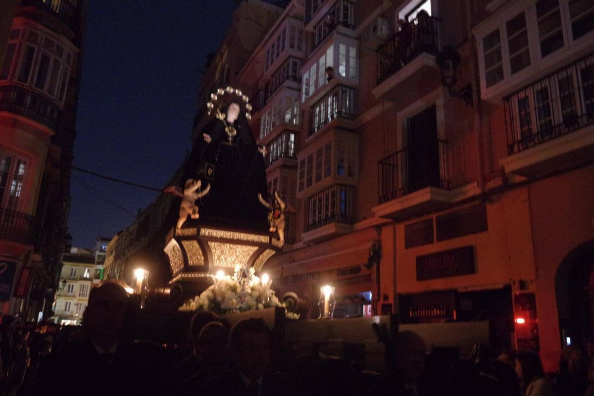 Salida procesional de Servitas este Viernes Santo de 2026.