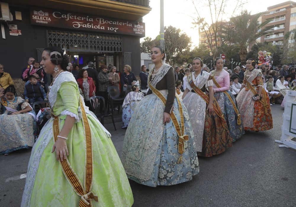 Visita de cortesía a las fallas del Port de Sagunt