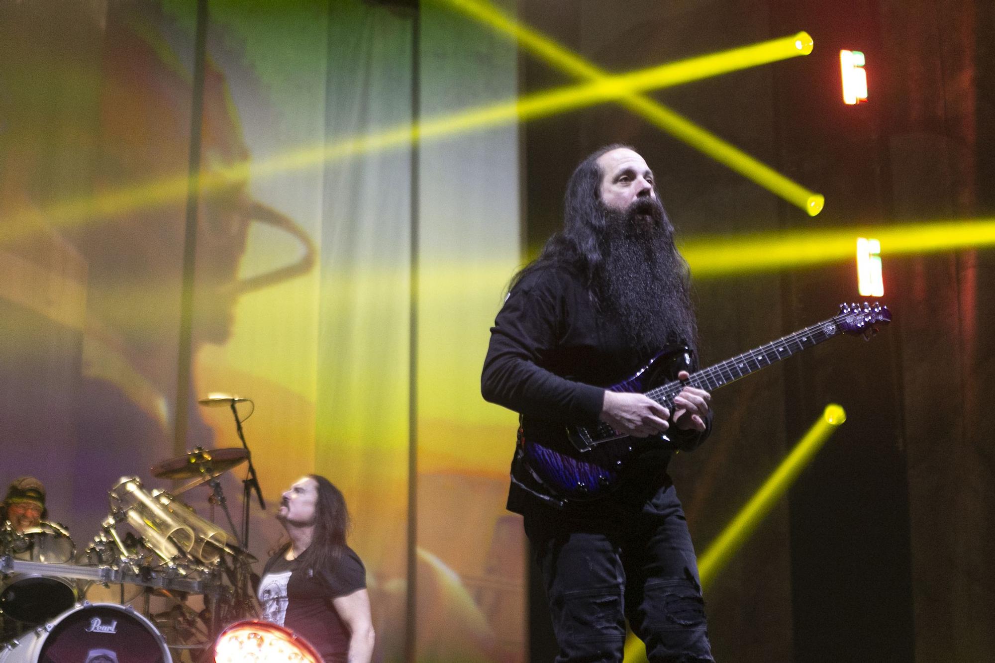 EN IMÁGENES: el concierto de "Dream Theatre" en Avilés