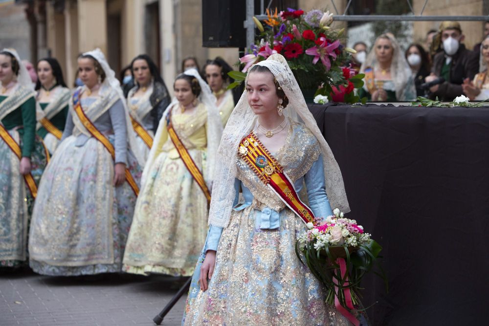 Las imágenes de la ofrenda en Sagunt.