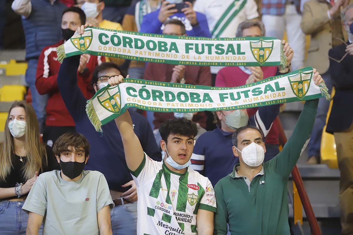 En imágenes el Futsal Córdoba Levante