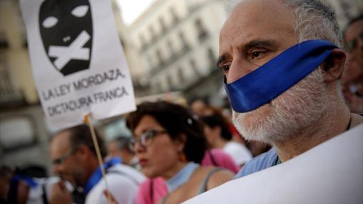 Manifestación en Madrid, contra la 'ley mordaza', en el 2015.