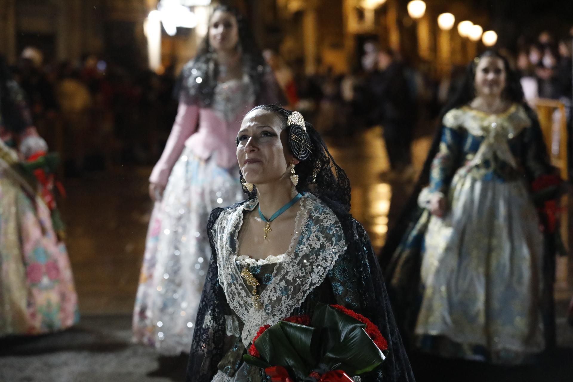 Búscate en el primer día de ofrenda por la calle Quart (entre las 22:00 a las 23:00 horas)