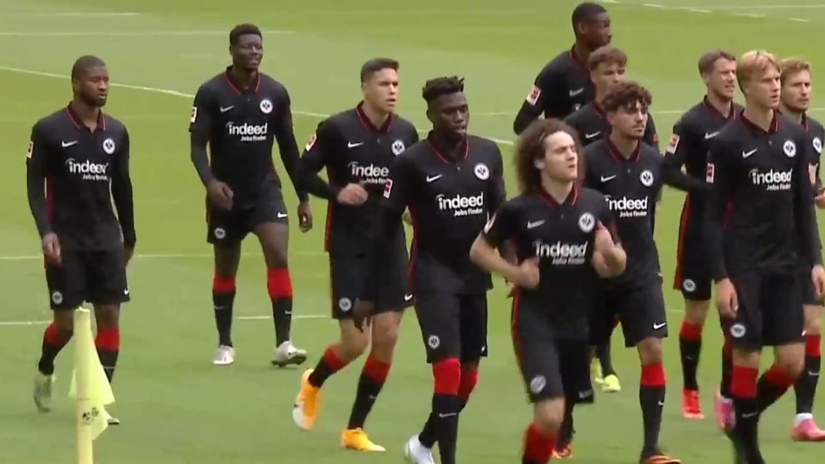 Fabio Blanco se entrena con el Eintracht.