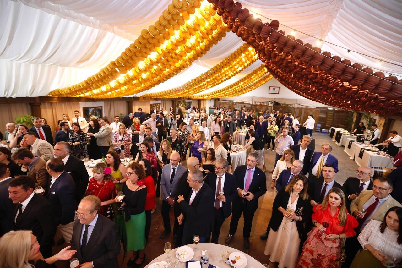 La recepción oficial del Ayuntamiento de Córdoba en el incio de la Feria 2025, en imágenes