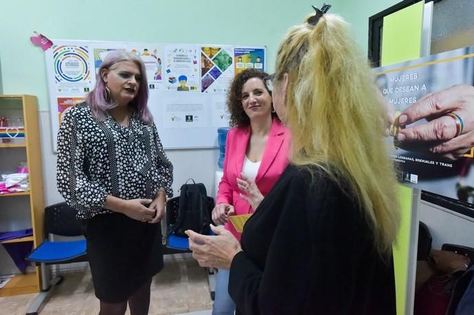 13-01-2020 LAS PALMAS DE GRAN CANARIA. Presentación de la exposición fotográfica y de historias de vida 'Mujeres que desean a mujeres, ponle cara a la diversidad de mujeres lesbianas, bisexuales y trans'  | 13/01/2020 | Fotógrafo: Andrés Cruz