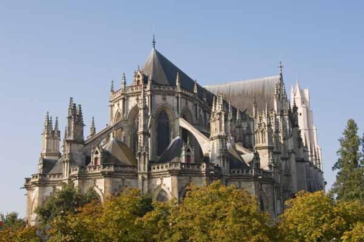 Catedral de San Pedro y San Pablo en Nantes.