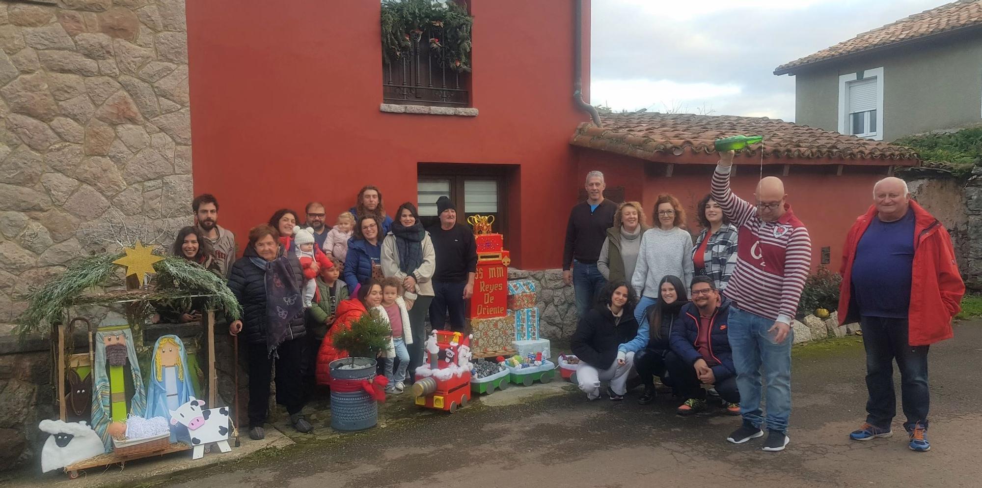 En imágenes: Cazanes, la aldea de Villaviciosa que brilla por Navidad