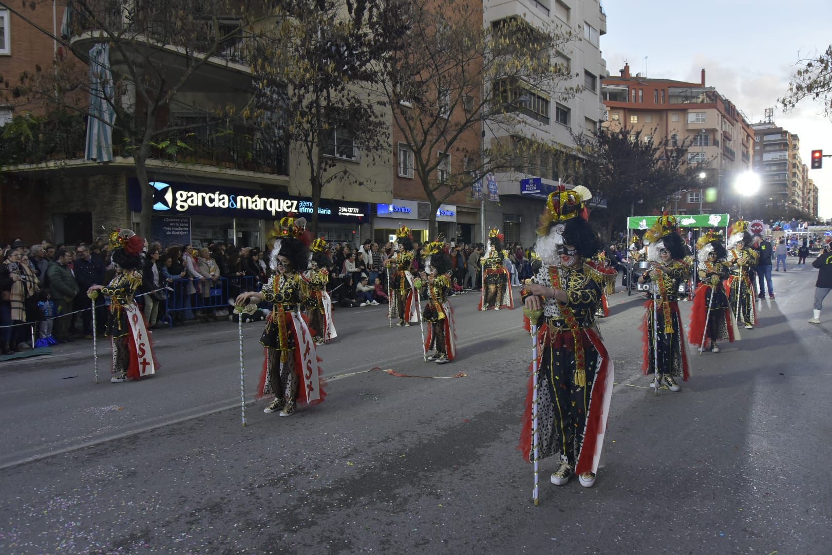 GALERÍA | Mira el desfile de comparsas infantiles de Badajoz