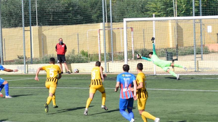 Gol de Juanma de penalti.