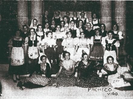 1937. Fiesta en el Casino