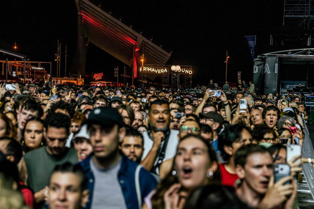 Wet Leg cierra la jornada inaugural del Primavera Sound