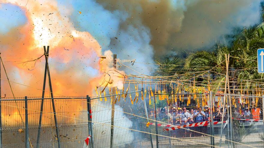 Gran mascletà en honor a la Virgen de la Asunción