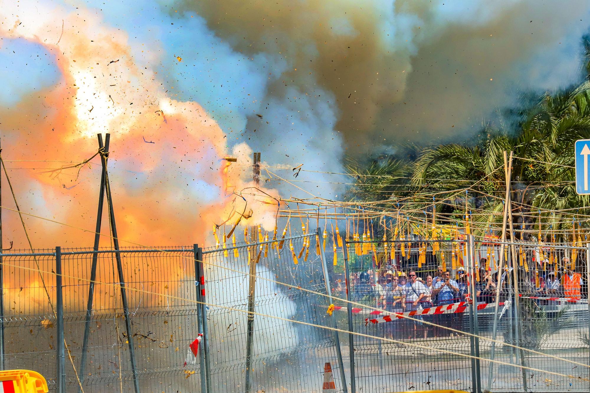 Gran mascletà en honor a la Virgen de la Asunción