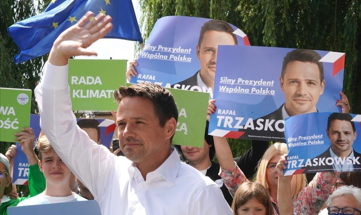 zentauroepp54050347 candidate in poland s presidential election warsaw mayor ra200711205433 zentauroepp54050347 candidate in poland s presidential election warsaw mayor ra200711205433