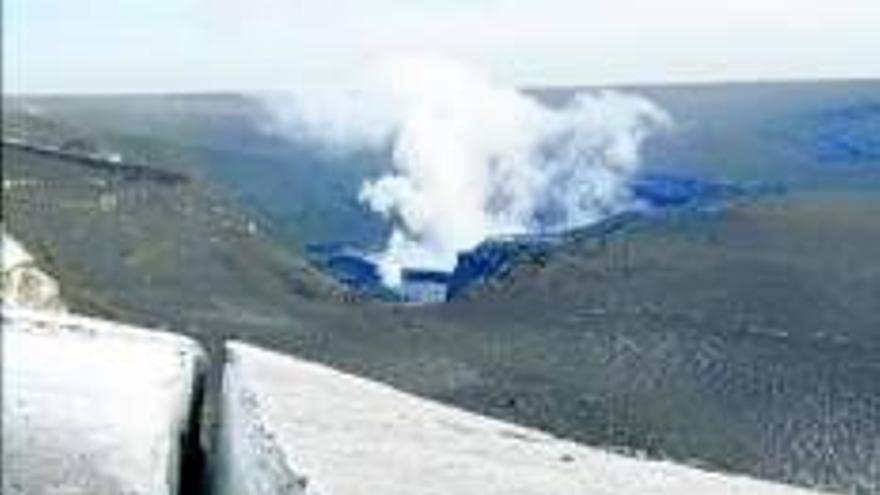 El tráfico aéreo vuelve a ser normal con el fin de la erupción