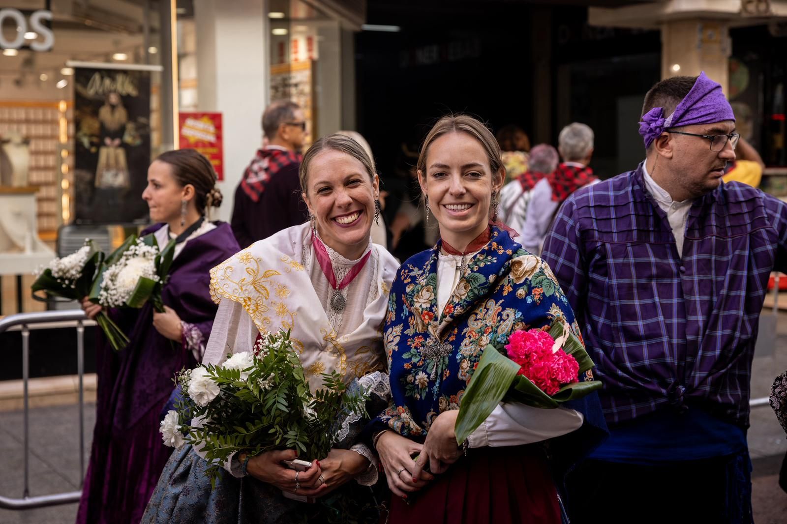En imágenes | Zaragoza vive su día grande con la Ofrenda de Flores a la Virgen del Pilar