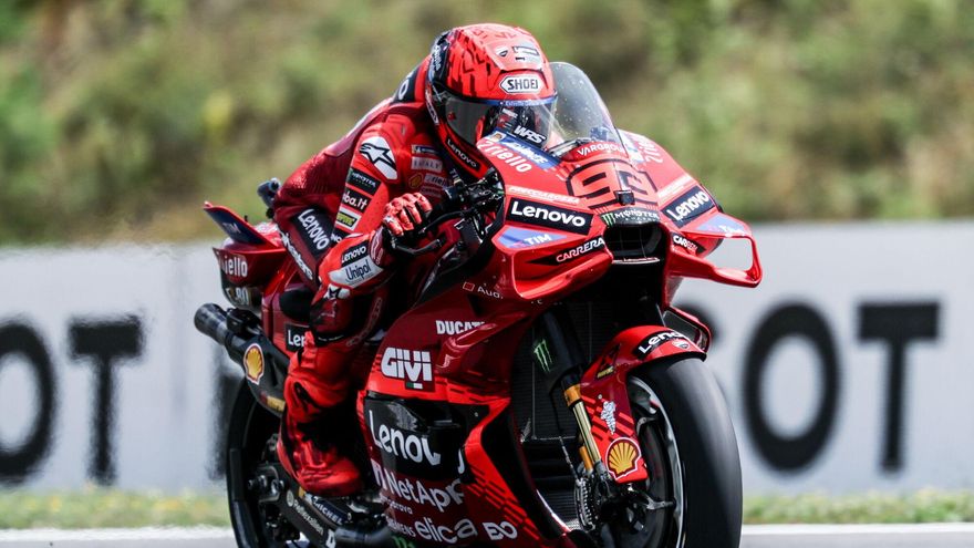 Marc Márquez domina con suficiencia la primera tanda libre del Gran Premio de Austria