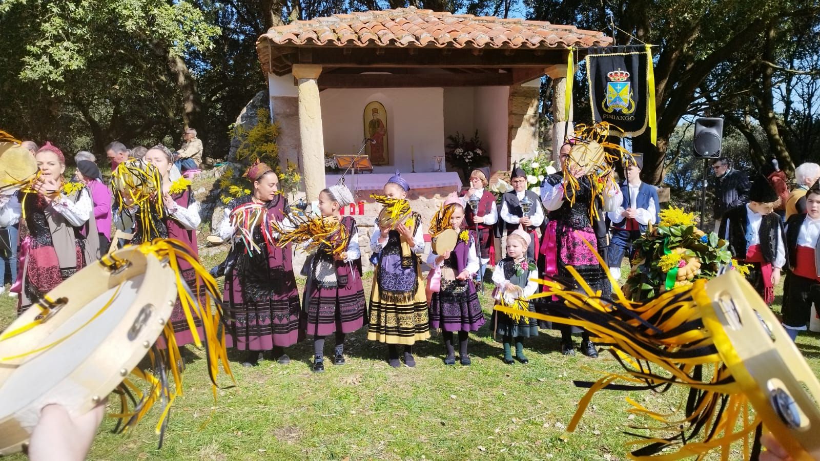 Pimiango celebra las fiestas de Santu Medé