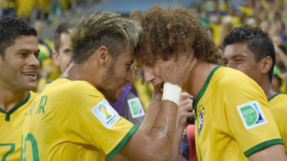 Neymar y David Luiz mantienen una buena amistad