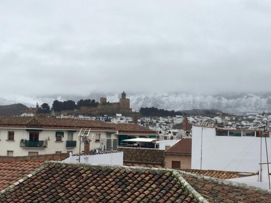 Comienza 2018 con nieve en el interior de Málaga