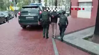 VÍDEO | Dispositivo policial contra la banda 'Los Demons de Ciutat Meridiana' en Barcelona