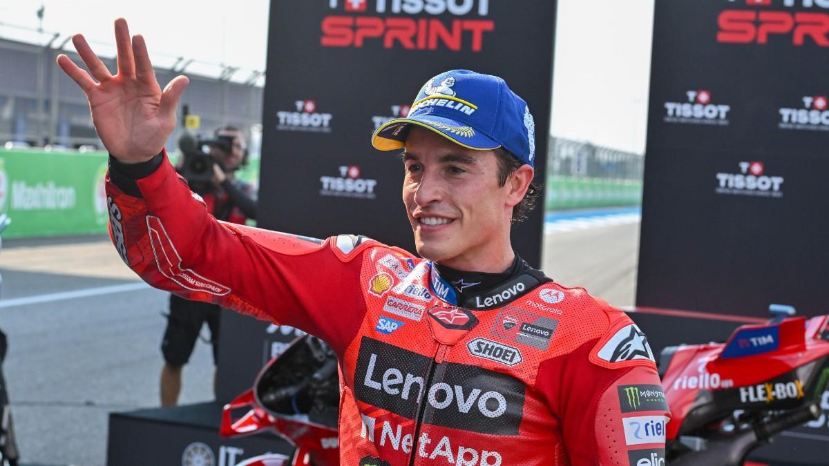 Marc Márquez celebra su victoria en la Sprint de Tailandia