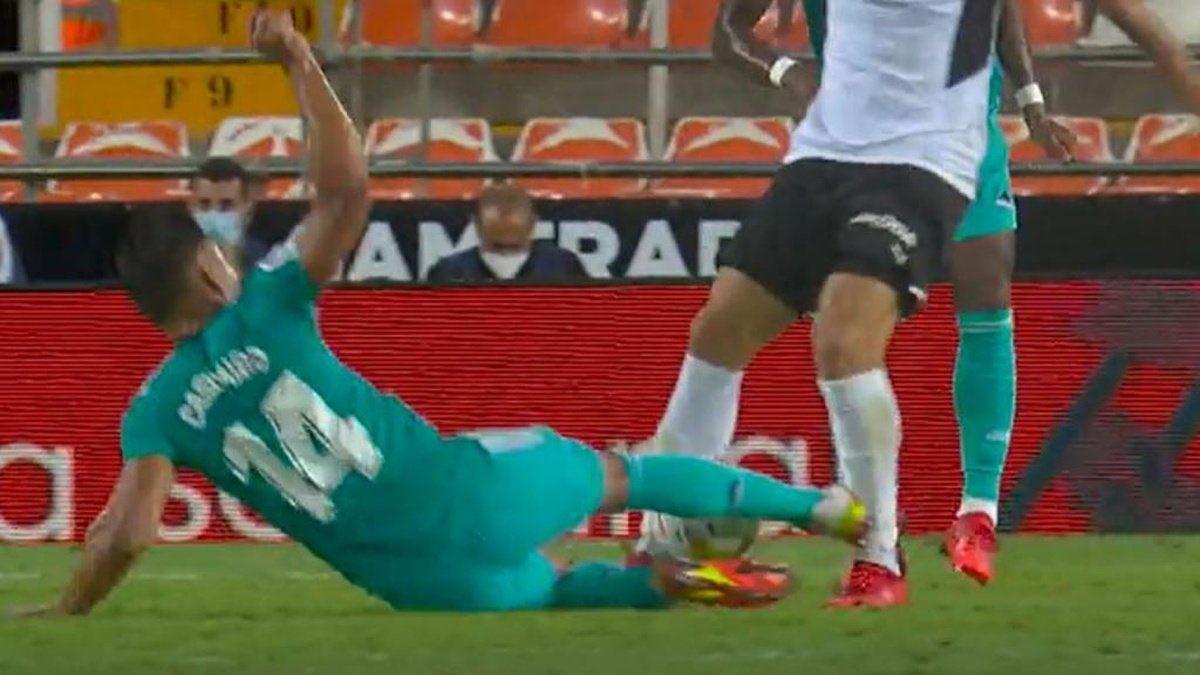 Casemiro, impune: Se va del Madrid sin haber visto una roja directa en 10 años pese a todo esto