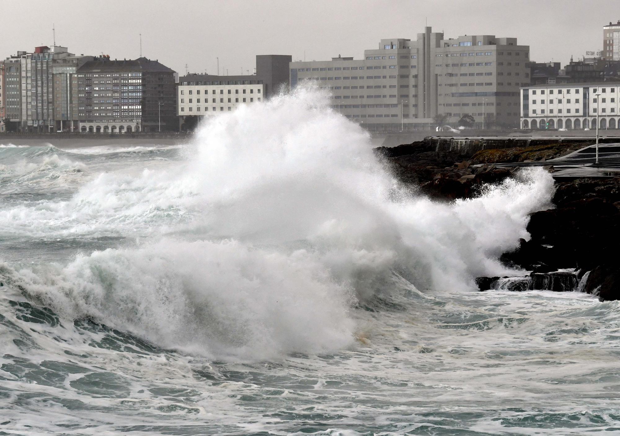 La borrasca 'Bella' azota A Coruña