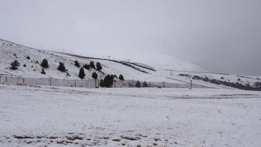 Avís per neu a dues comarques gironines