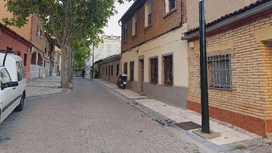 Detenido un hombre por agredir a su pareja en el barrio de Torrero