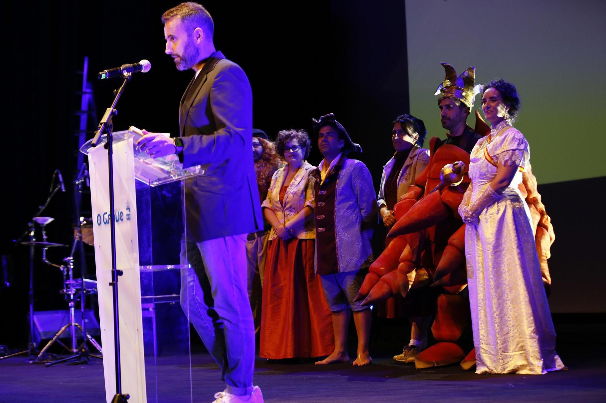 Así es un viernes 13 en la Festa do Marisco de O Grove.