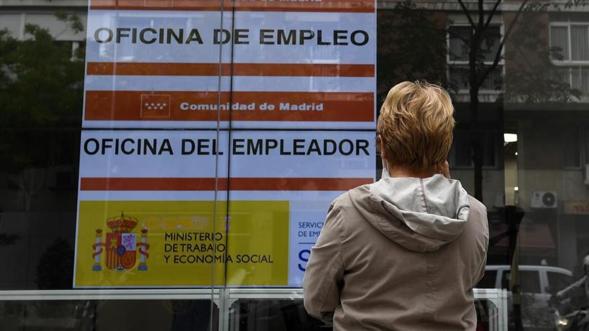 El SEPE informa: aquesta és l’ajuda extra de 480 euros per a persones de més de 45 anys