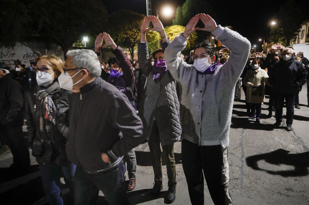 Manifestación en las calles del Port de Sagunt, el 25N contra la violencia machista.