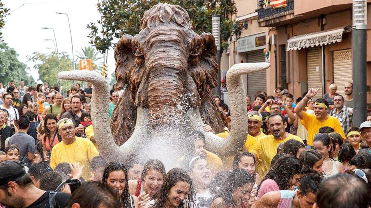 El Mamut de Viladecans serà un dels protagonistes de la Festa Major.