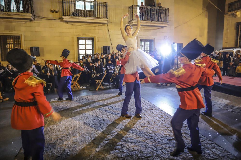 Blanca y luminosa Navidad en Orihuela