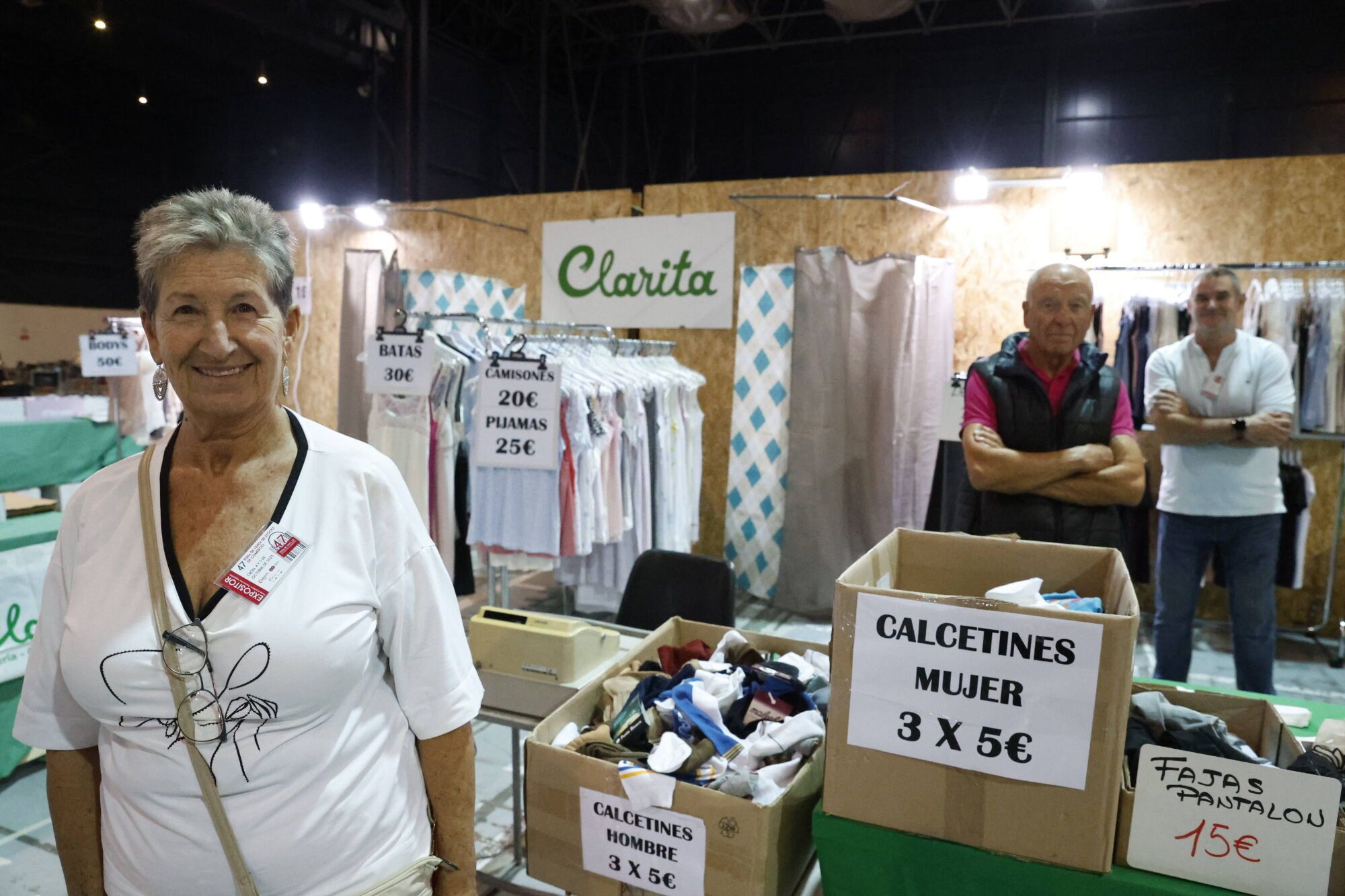 EN IMÁGENES: La Feria de Stocks regresa a Gijón con más expositores que nunca: "Es un gran escaparate para los comercios locales"