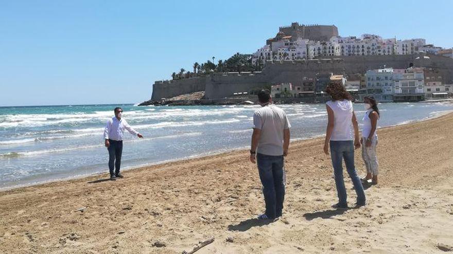 Paseos seguros de 10 metros, estacas y bandera blanca para avisar de &#039;playa completa&#039; en Castellón