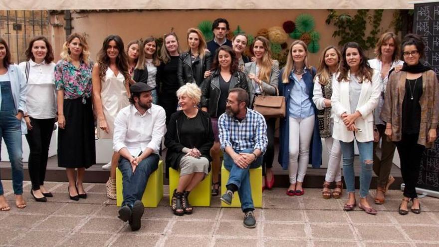 Nacho Cuevas deleita con sus cócteles a las blogueras asturianas