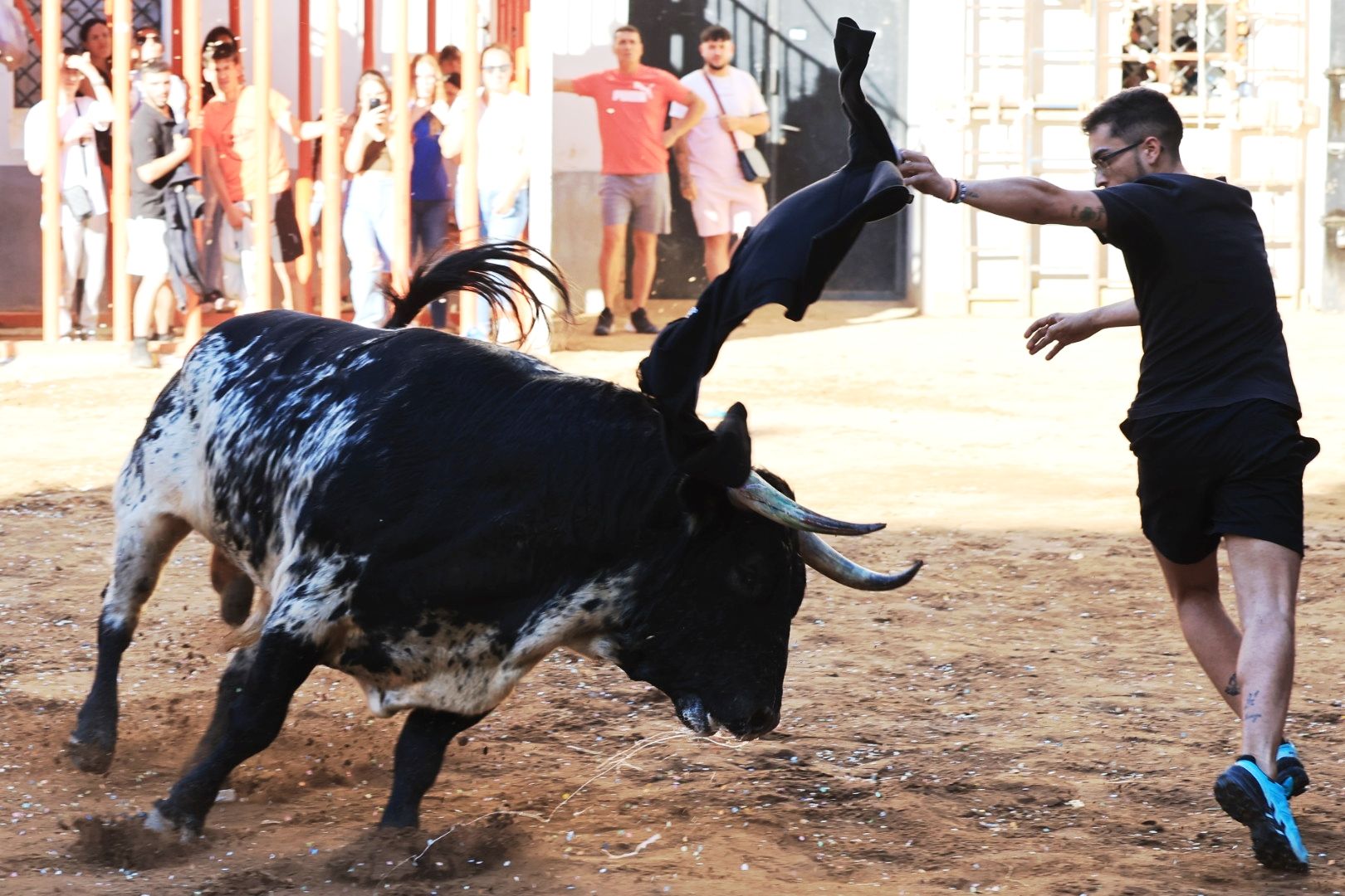 Las fotos de la tarde taurina del lunes de fiestas de Santa Quitèria en Almassora