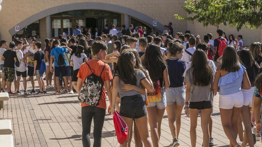 Los colegios podrán dar un punto extra para admitir al alumnado por 22 motivos diferentes: renta, relación con el centro o primera opción