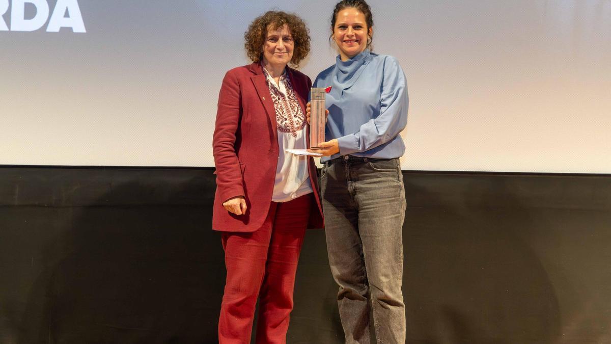 Cerimonia de entrega do Premio Cineuropa a Jaione Camborda.