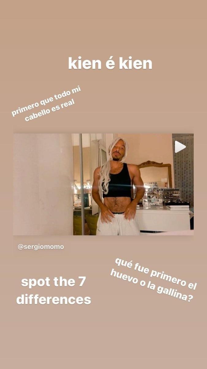 Sergio Momo imita a Ester Expósito en Instagram Stories
