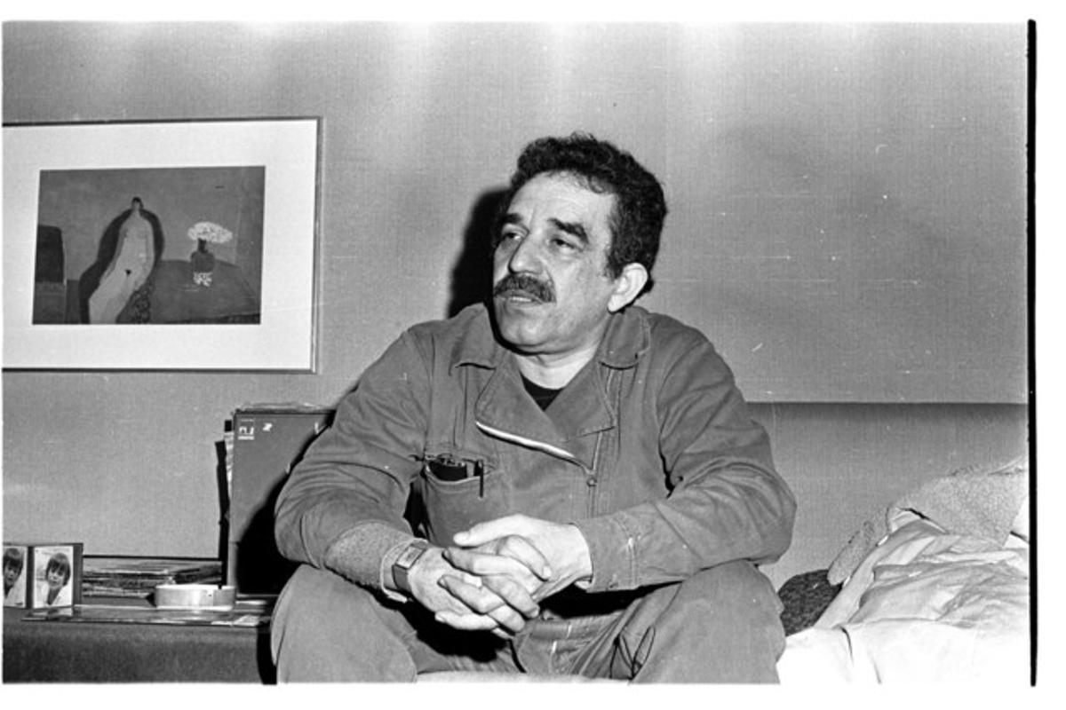 Gabriel García Márquez, en su casa barcelonesa de Sarrià, en 1975.