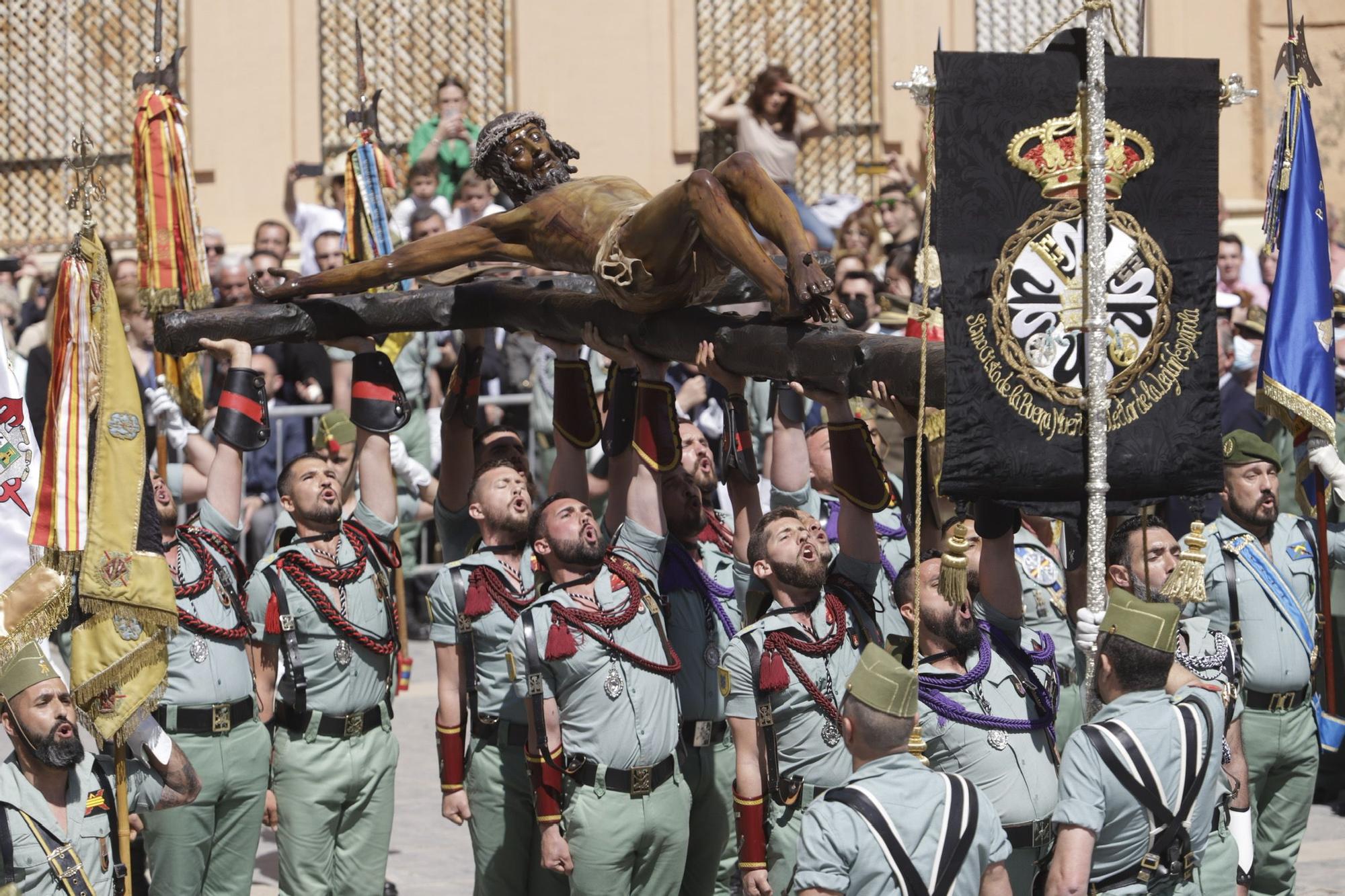 Las imágenes del traslado de la Legión del Cristo de la Buena Muerte de Mena