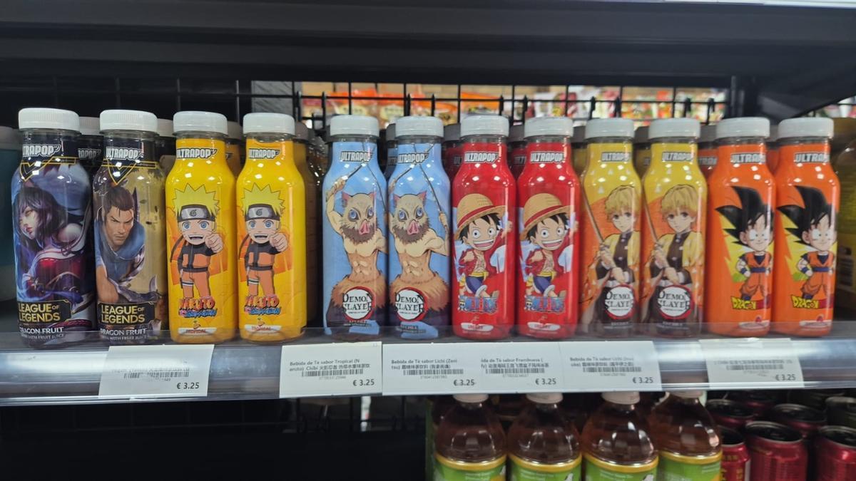 Productos One Piece, Naruto, Dragon Ball.