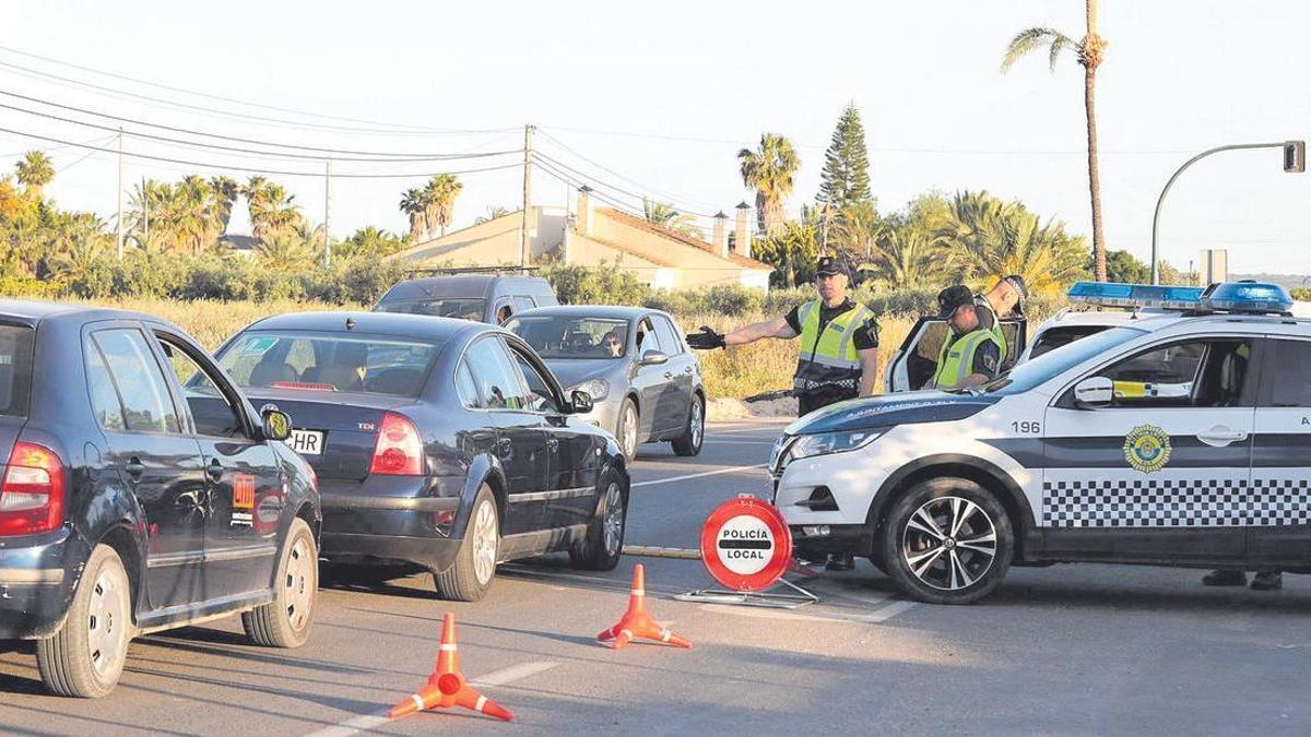 Un control de la Policía Local de ELCHE