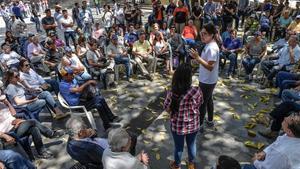 Asamblea de la oposición en la calle en Caracas.